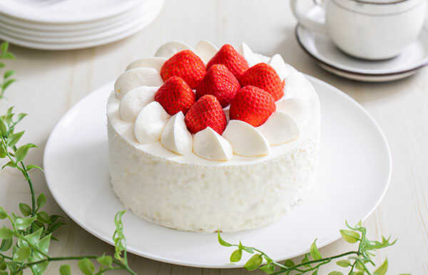 苺ミルククリームケーキ